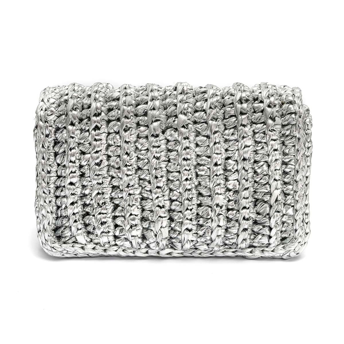 Bolsa-Baguete-em-Croche-com-Fio-Metalizado-Prata-