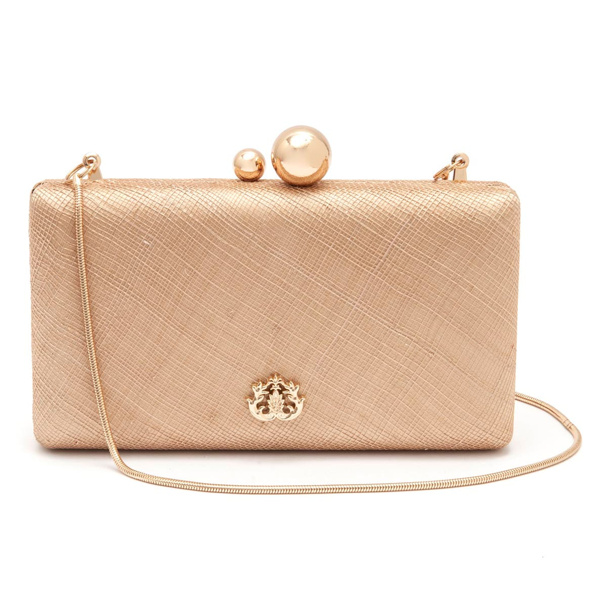 Bolsa-Clutch-em-Palha-e-Alca-de-Corrente-Ouro-