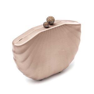 Bolsa Clutch Em Cetim Concha Fendi