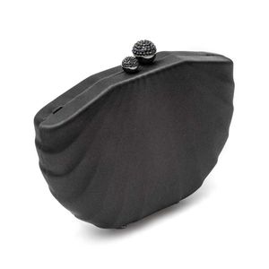 Bolsa Clutch Em Cetim Concha Preto