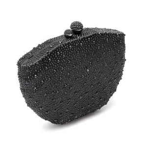 Clutch Em Cetim E Cristais Concha Preto