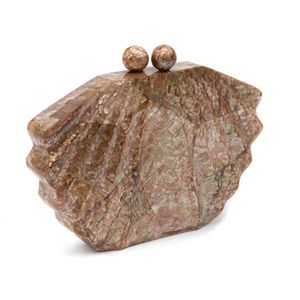 Bolsa Madrepérola  Em Formato Concha Furta Rose