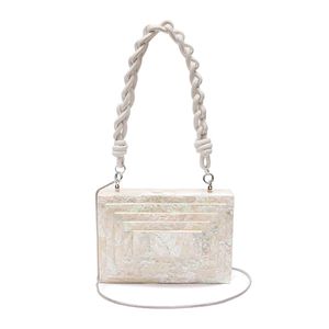 Bolsa Clutch Madrepérola Retangular - Dione Madreclara
