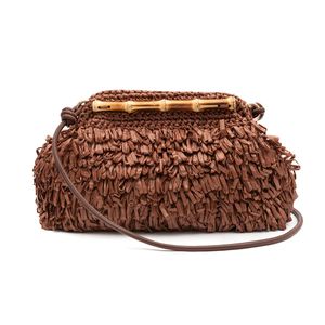 BOLSA POUCH FRANJA DE RÁFIA CACAU